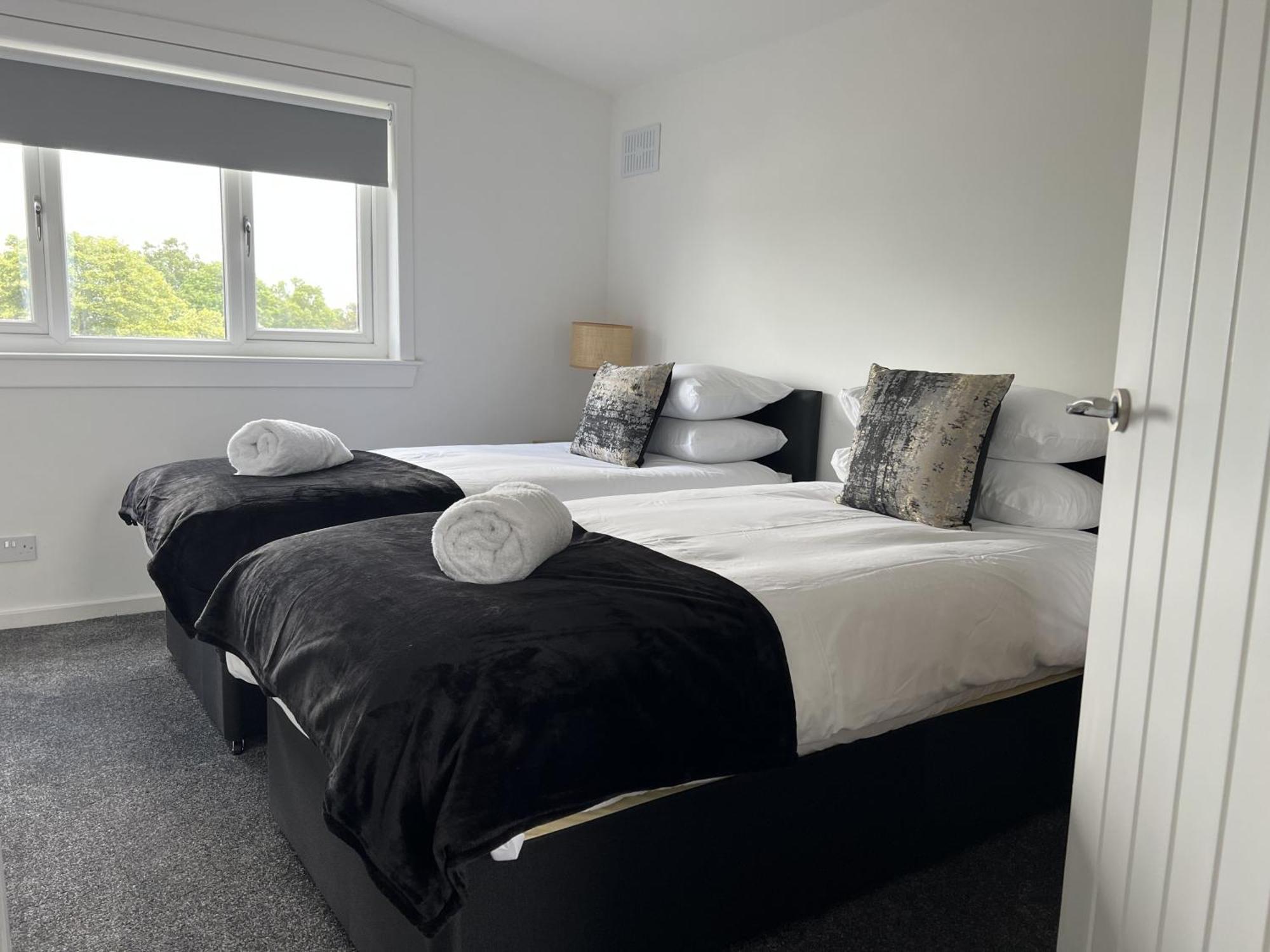 Villa Alexander Road Glenrothes Exterior foto